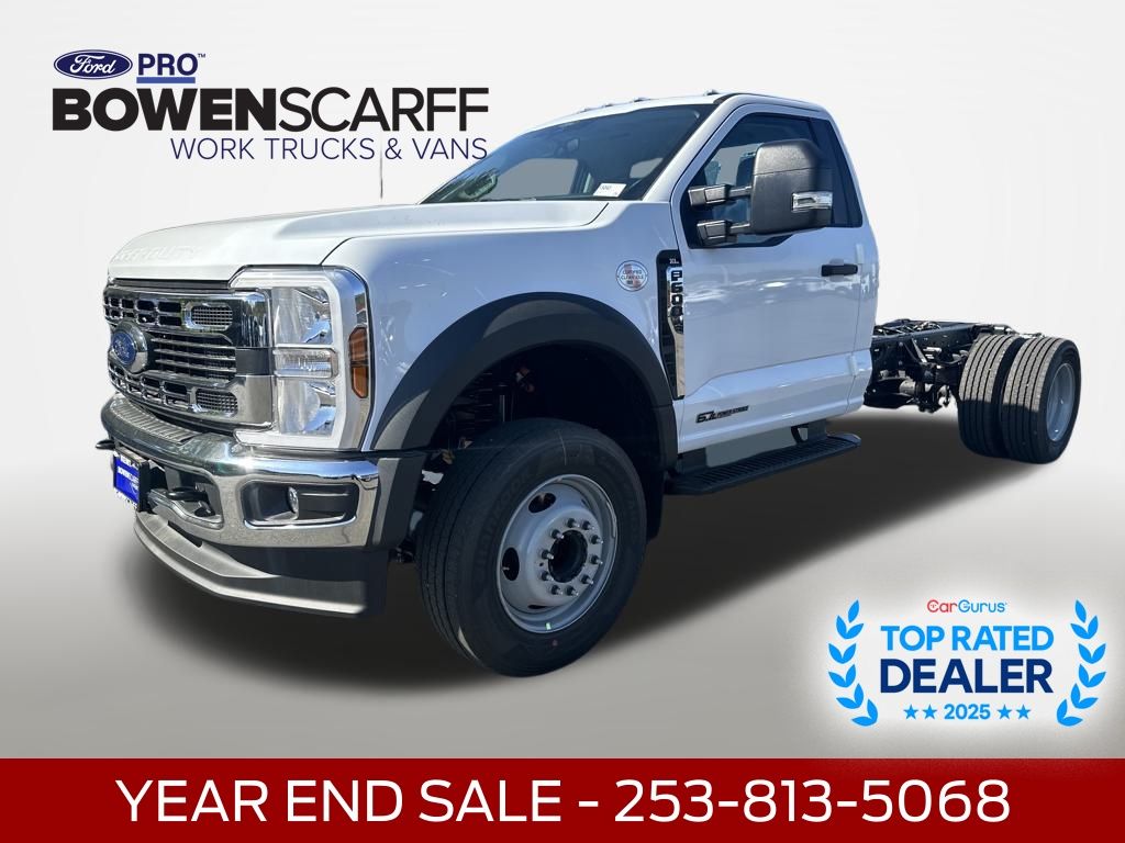 2025 Ford F-600 Super Duty Chassis Cab XL's photo