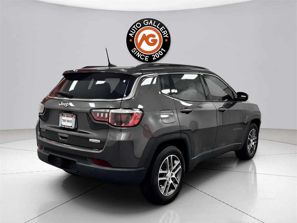 2020 Jeep Compass Latitude photo 7
