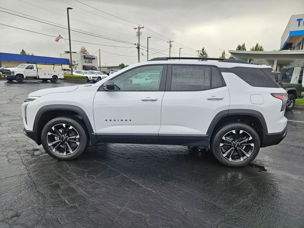 2026 Chevrolet Equinox RS photo 3