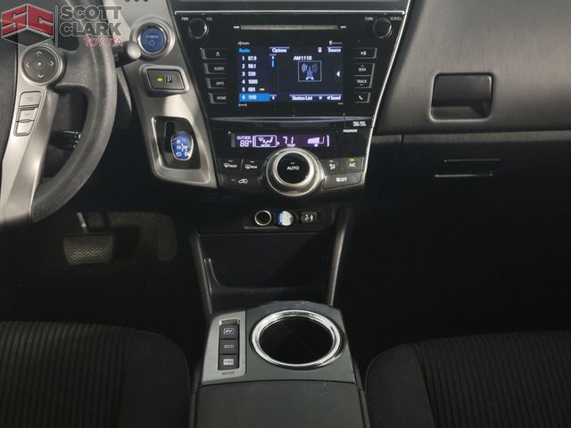 2017 Toyota Prius V Three photo 19