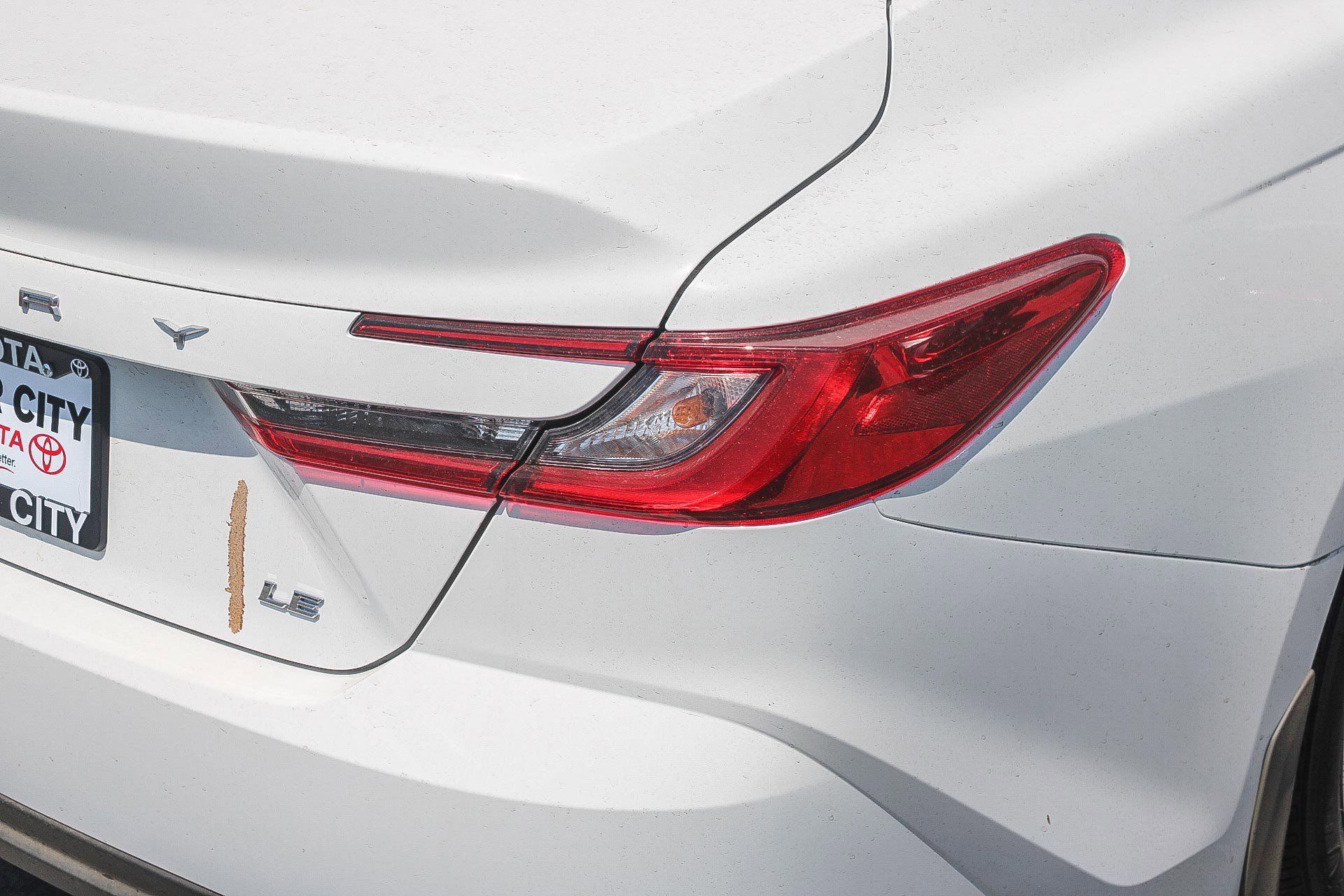 2025 Toyota Camry LE photo 8