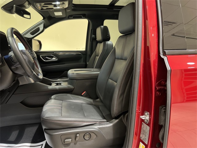 2023 Chevrolet Tahoe RST photo 18