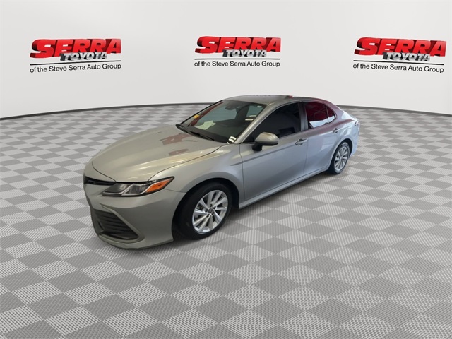 2024 Toyota Camry LE photo 5