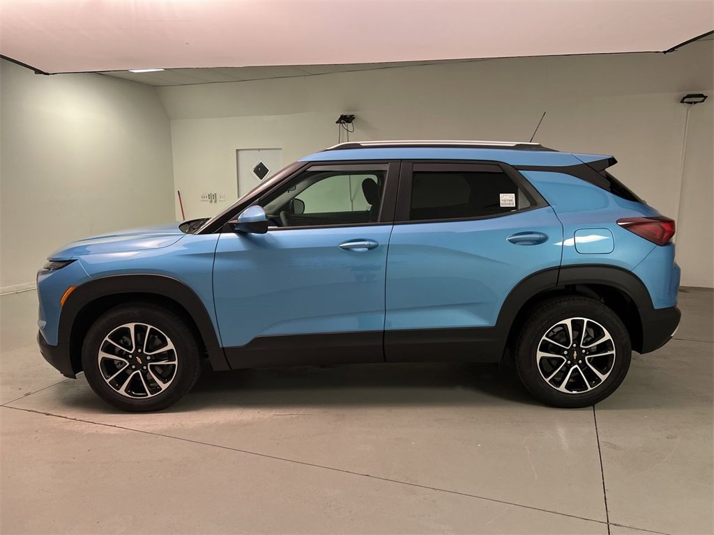 2026 Chevrolet Trailblazer LT photo 4