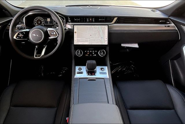 2026 Jaguar F-PACE P250 R-Dynamic S photo 5