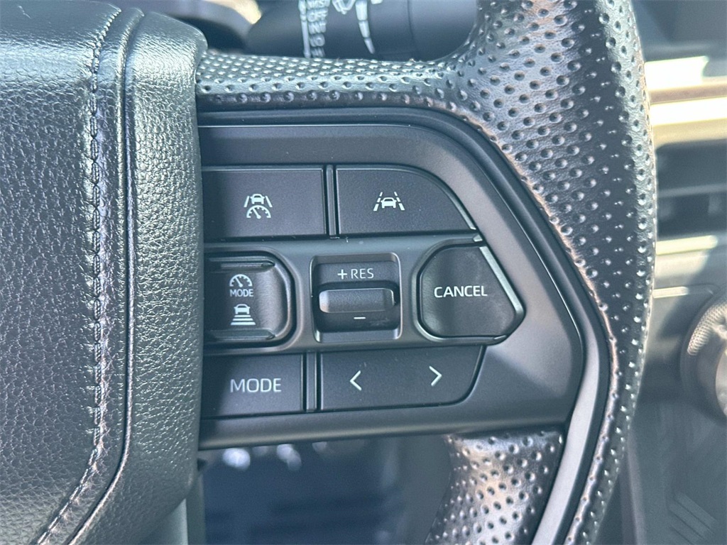 2025 Toyota Tacoma SR5 photo 23