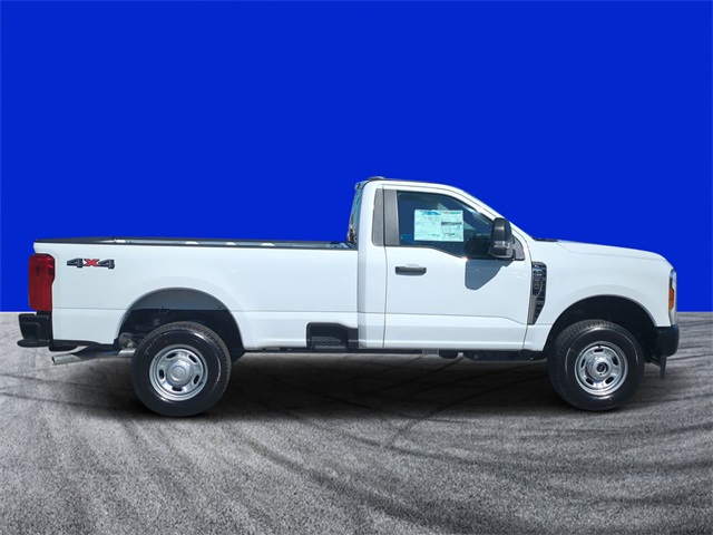 2025 Ford F-250 XL photo 2