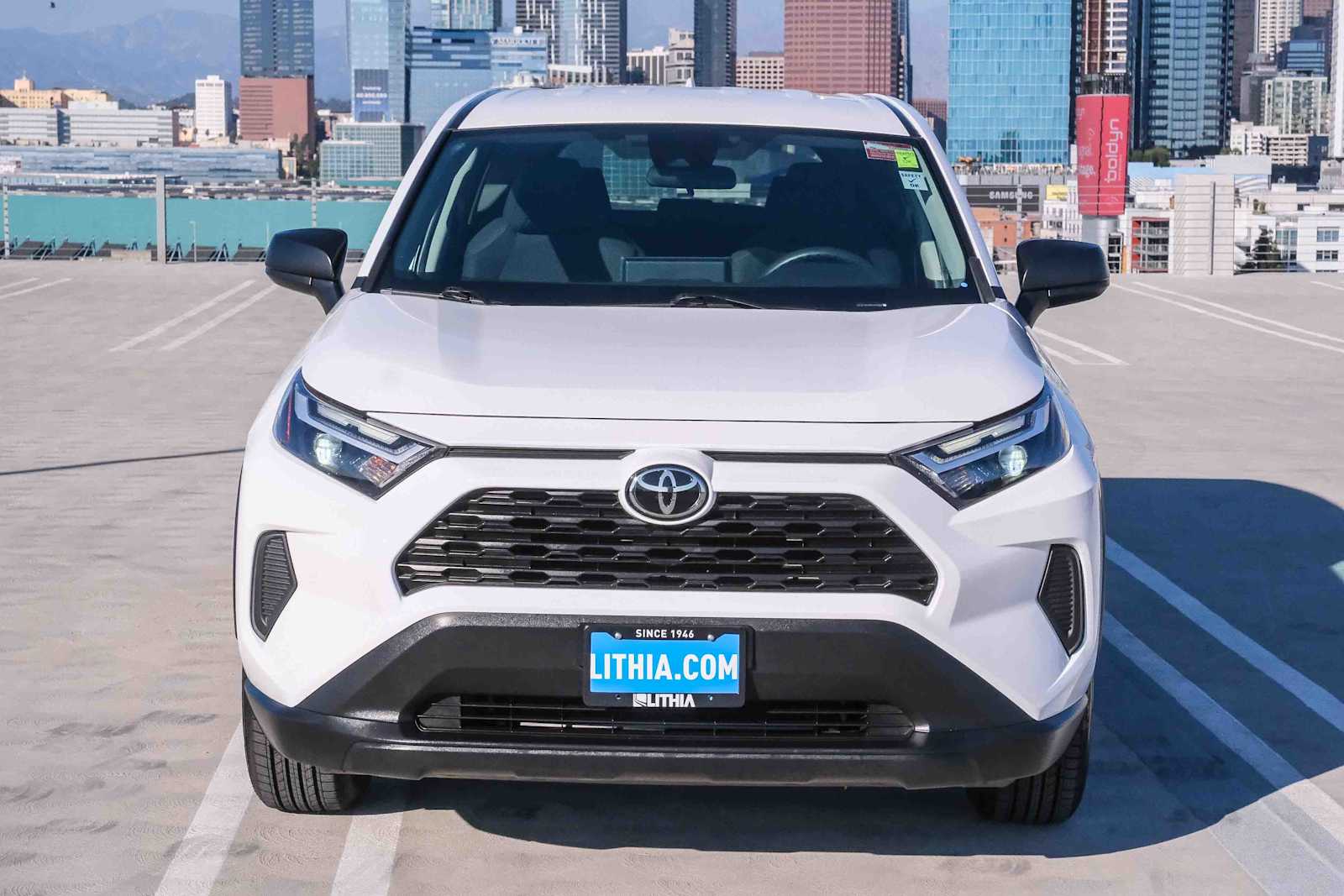 2024 Toyota RAV4 LE photo 2