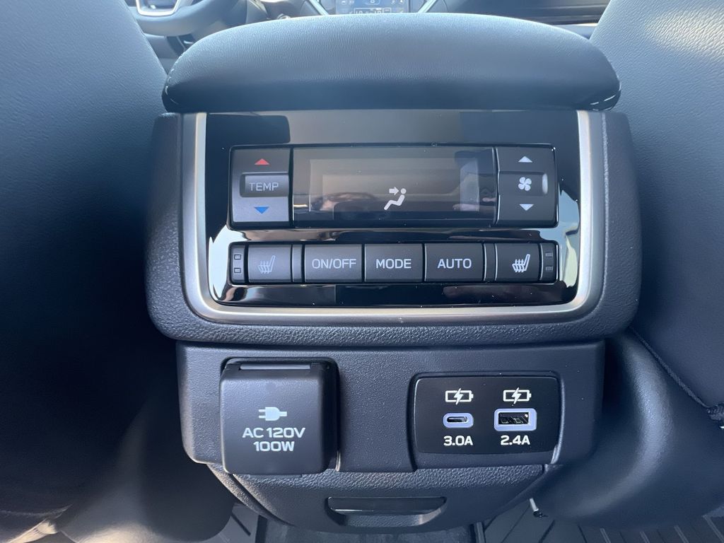 2025 Subaru Ascent Touring photo 20