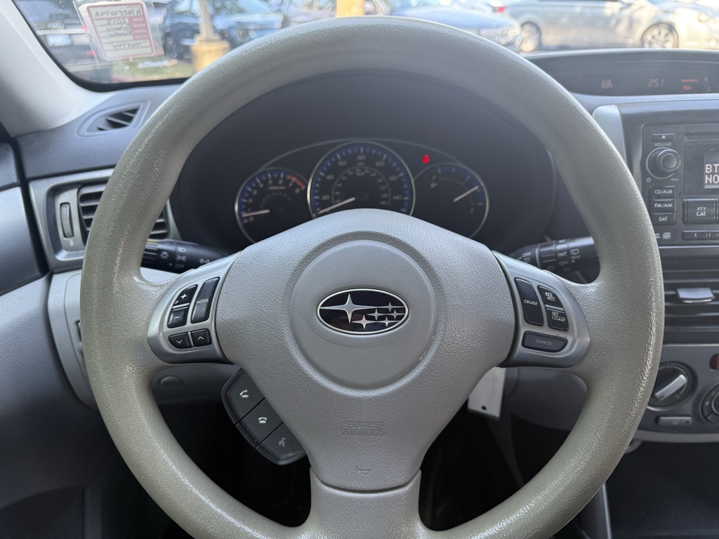 2012 Subaru Forester 2.5X Premium photo 8