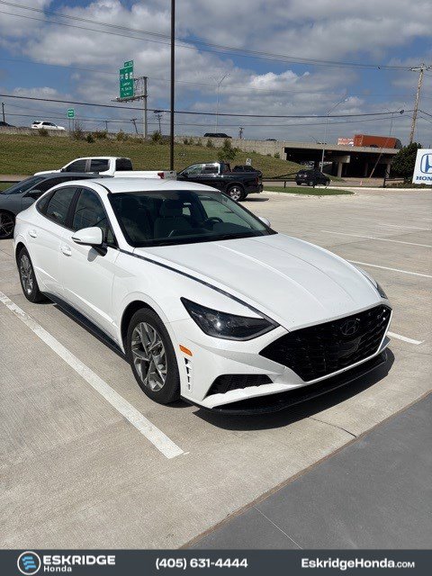 2023 Hyundai Sonata SEL photo 2