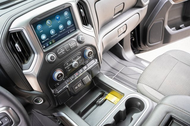 2022 Chevrolet Silverado 1500 RST photo 27