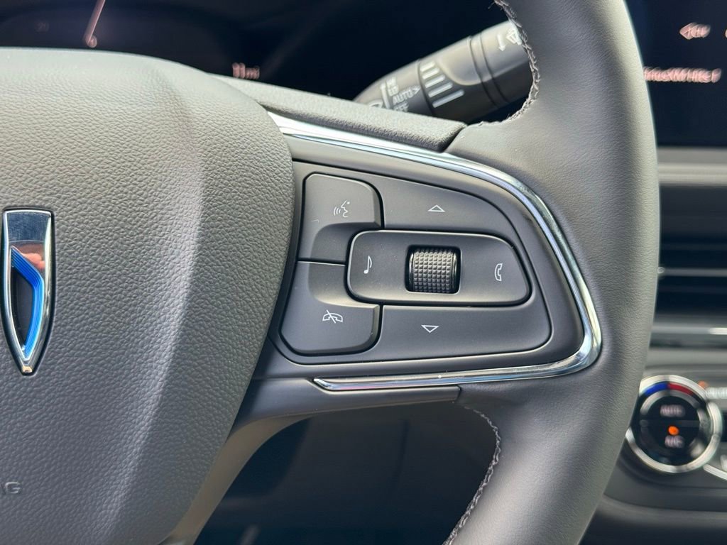 2025 Buick Envista Preferred photo 25