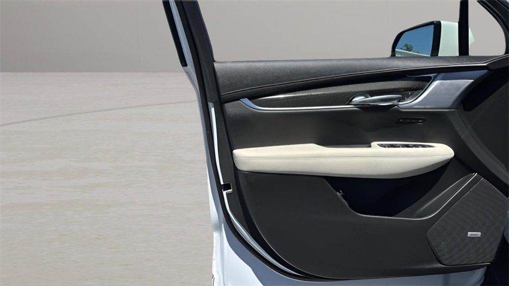 2023 Cadillac XT6 Sport photo 14
