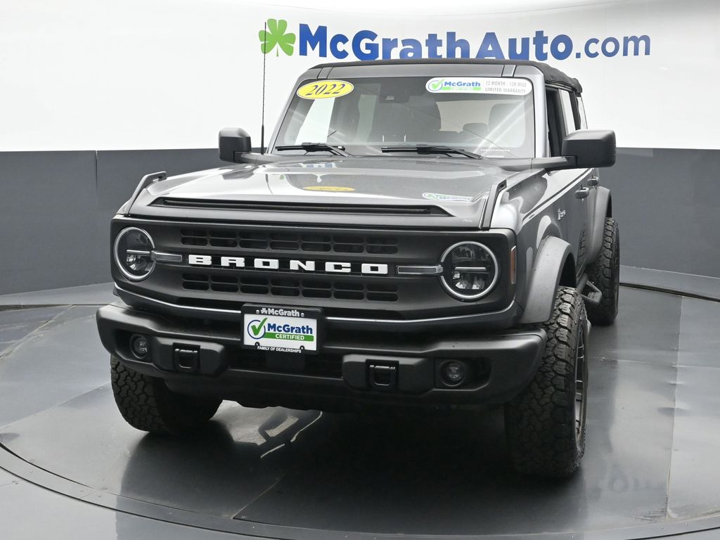 2022 Ford Bronco Base photo 3