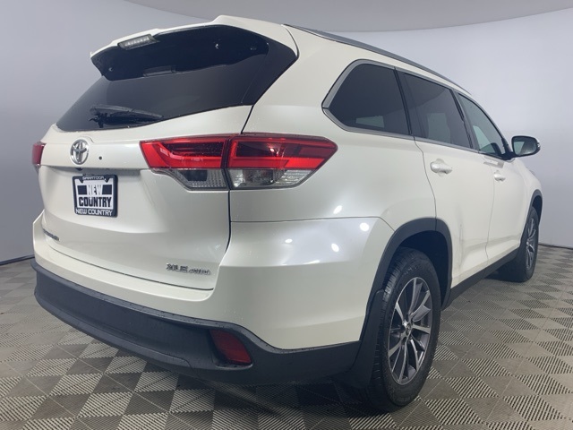 2019 Toyota Highlander XLE photo 6