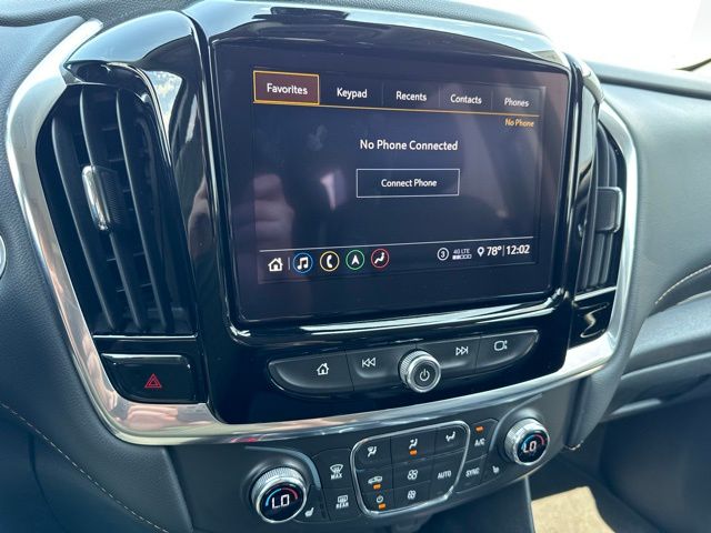 2021 Chevrolet Traverse Leather photo 24