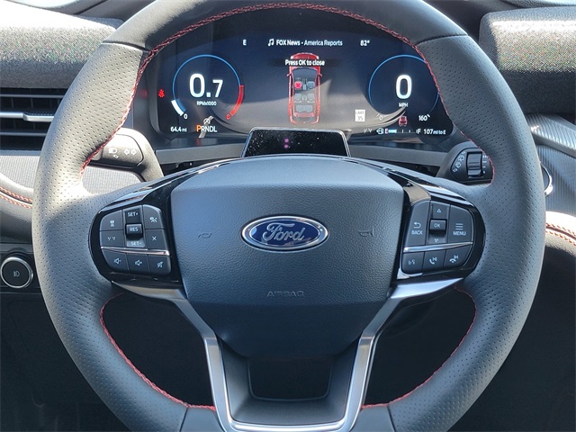 2025 Ford Explorer ST-Line photo 24