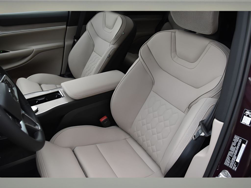 2025 Volvo EX90 Ultra photo 8