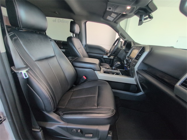 2019 Ford F-150 Lariat photo 16