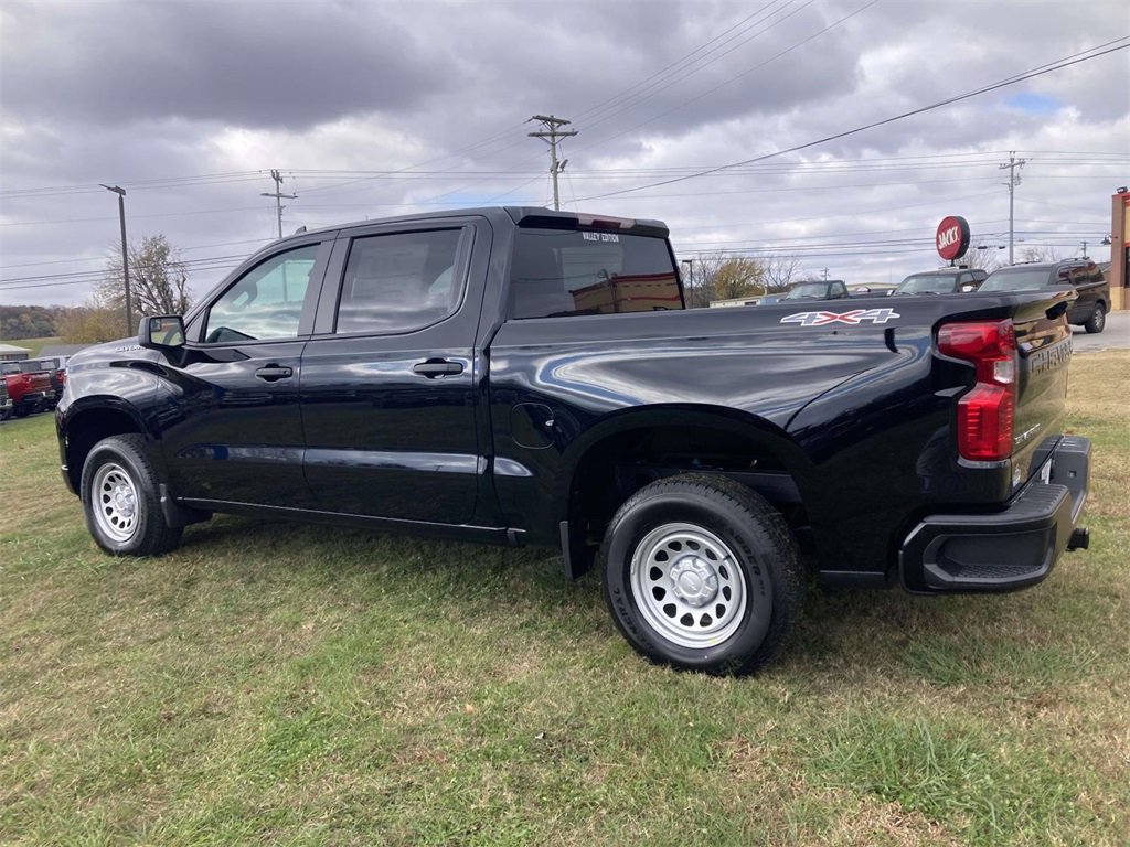 2026 Chevrolet Silverado Work Truck photo 4
