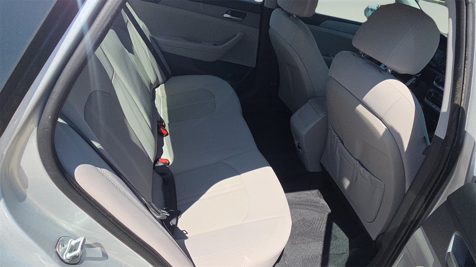 2018 Hyundai Sonata SE Eco photo 23