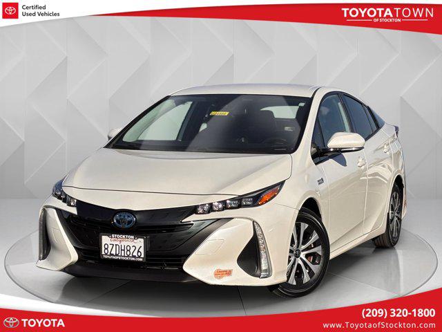 2020 Toyota Prius Prime XLE's photo