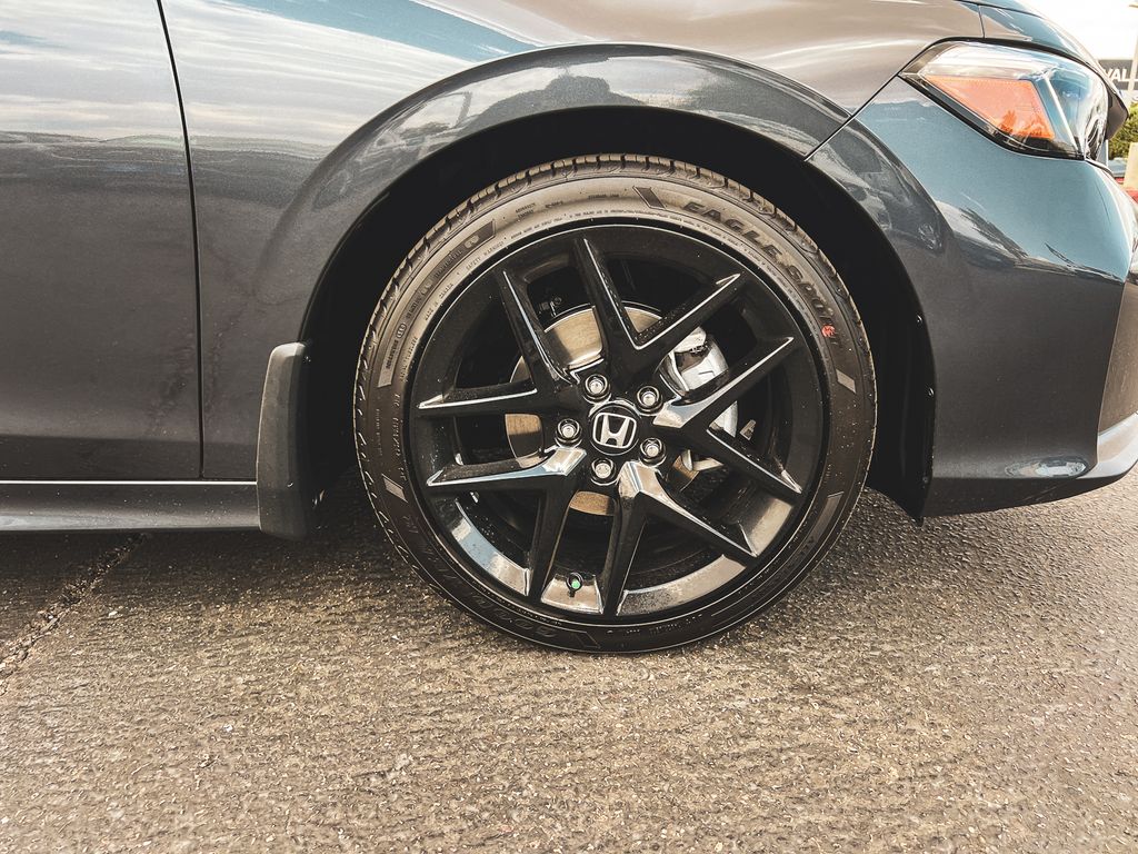 2026 Honda Civic Sport photo 3