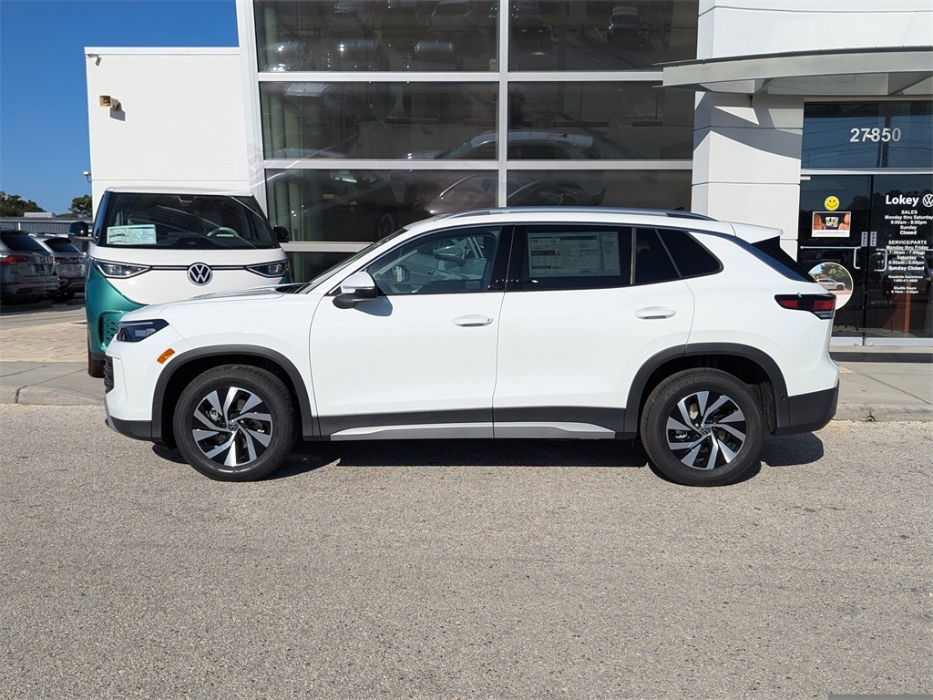 2025 Volkswagen Tiguan S photo 2