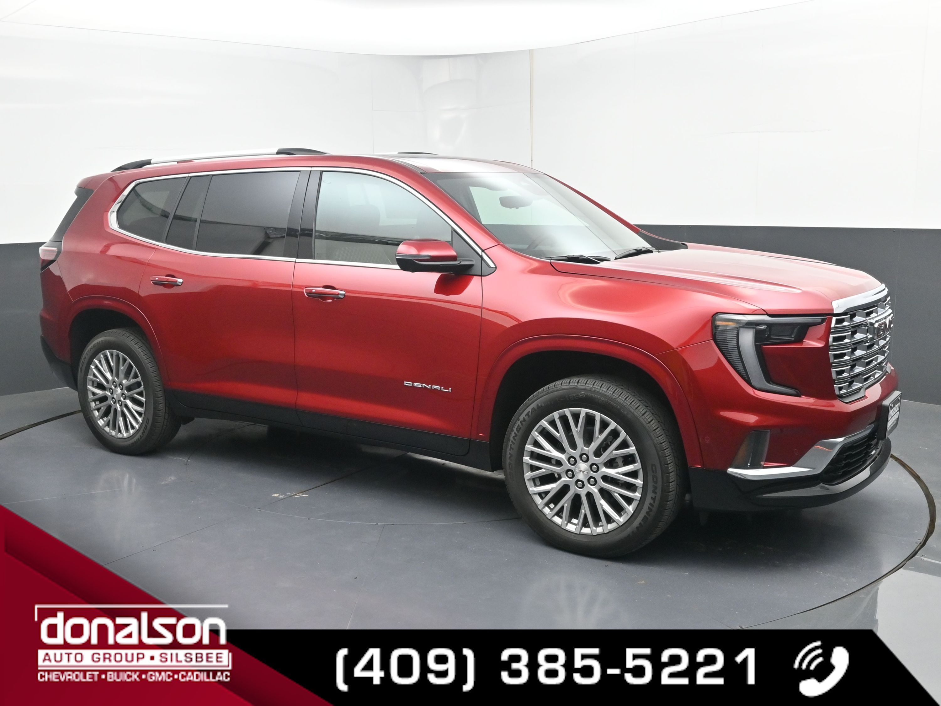 2026 GMC Acadia Denali's photo