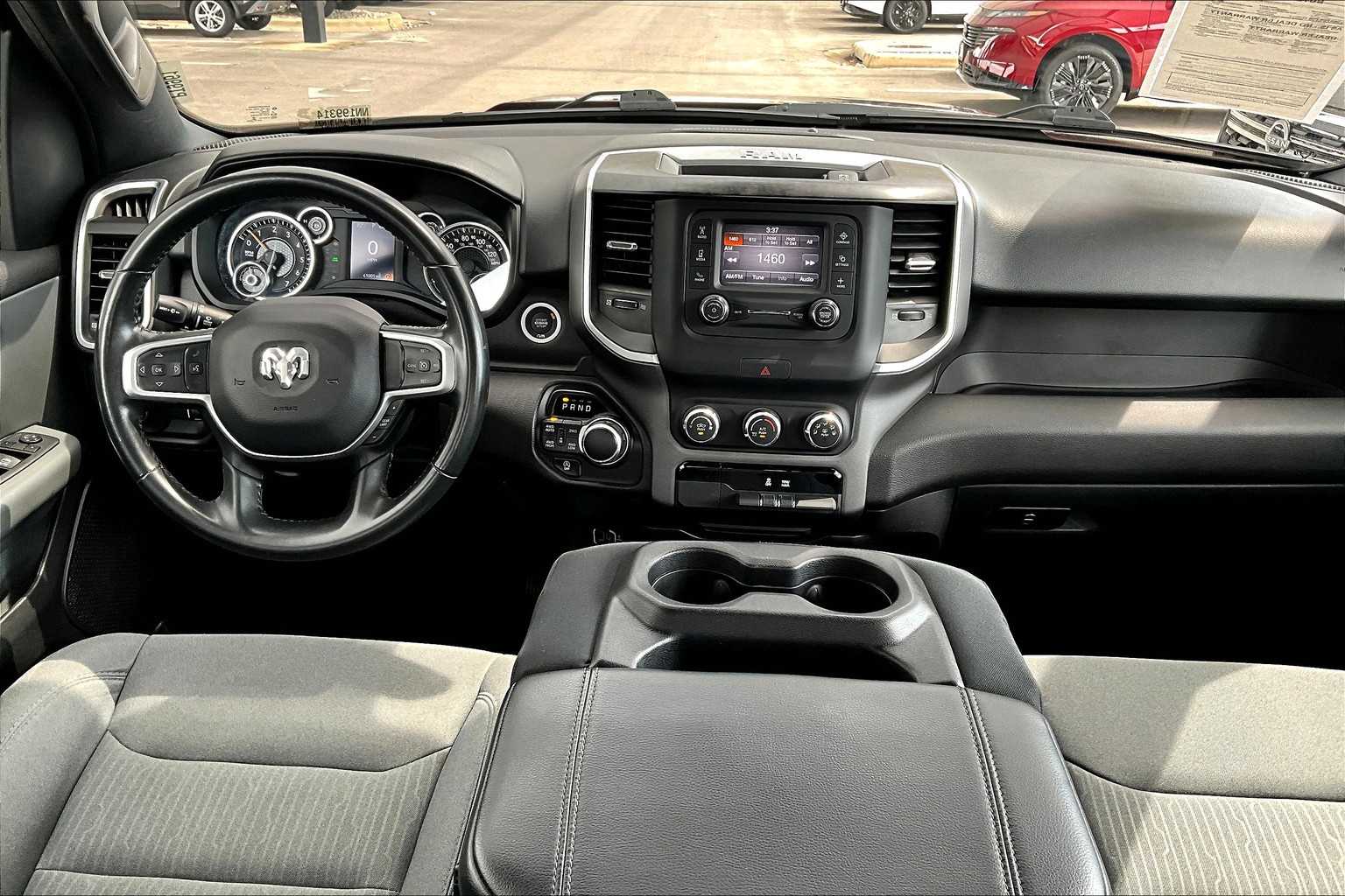 2022 Ram 1500 Big Horn photo 13