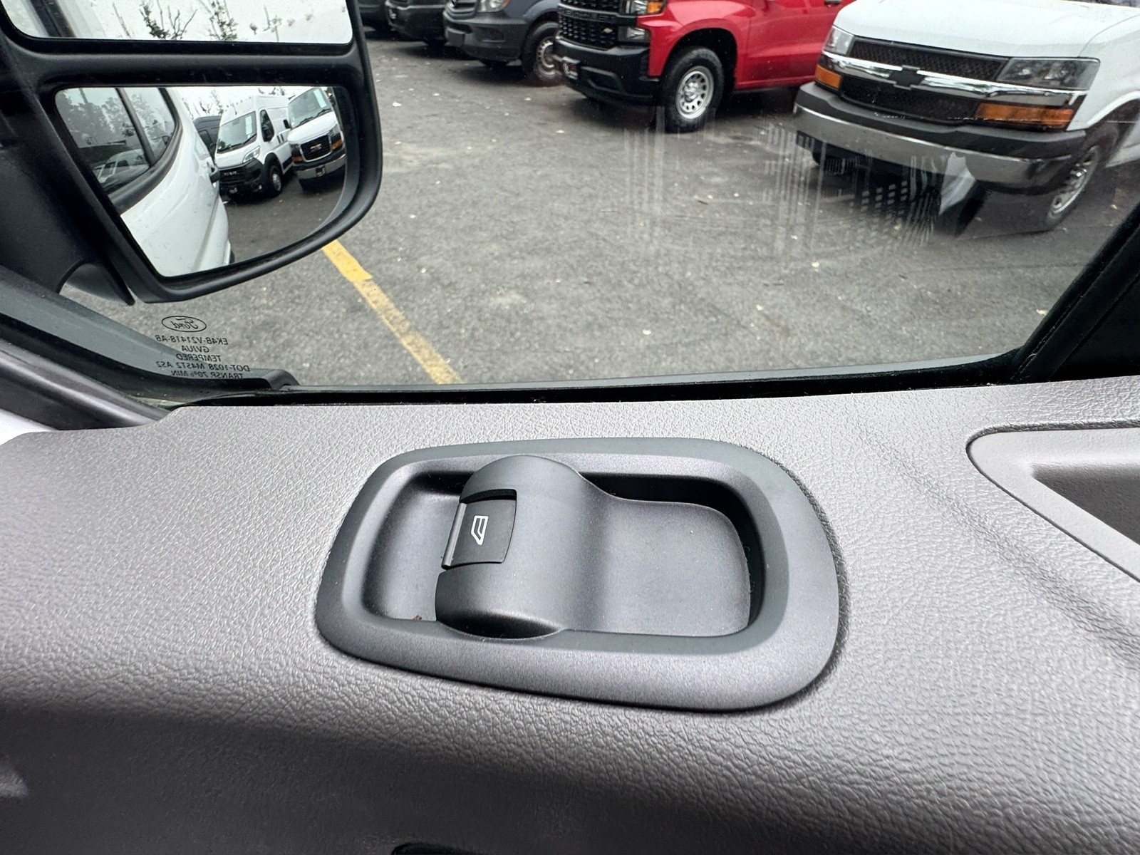 2023 Ford Transit photo 40