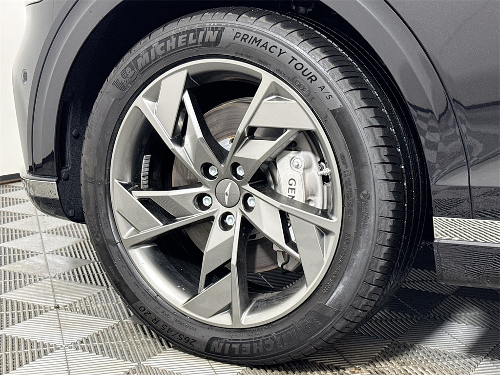 2023 Genesis Electrified GV70 Advanced photo 21