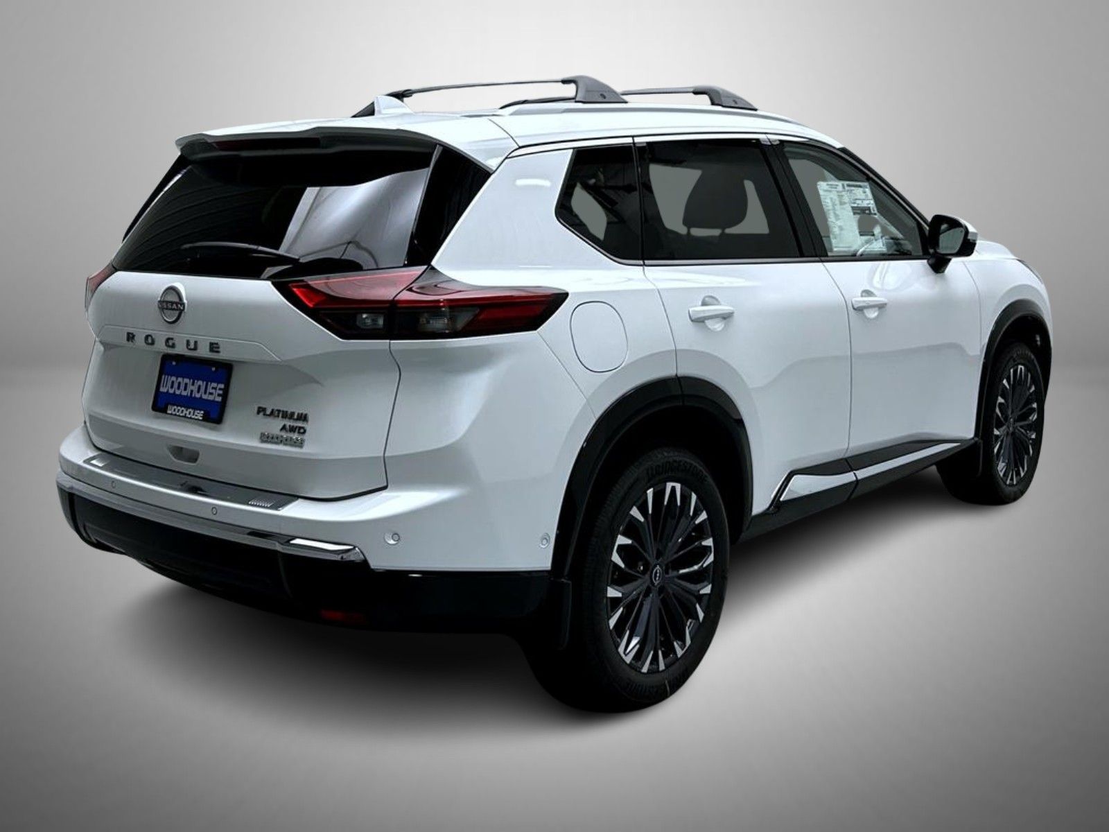 2026 Nissan Rogue Platinum photo 5