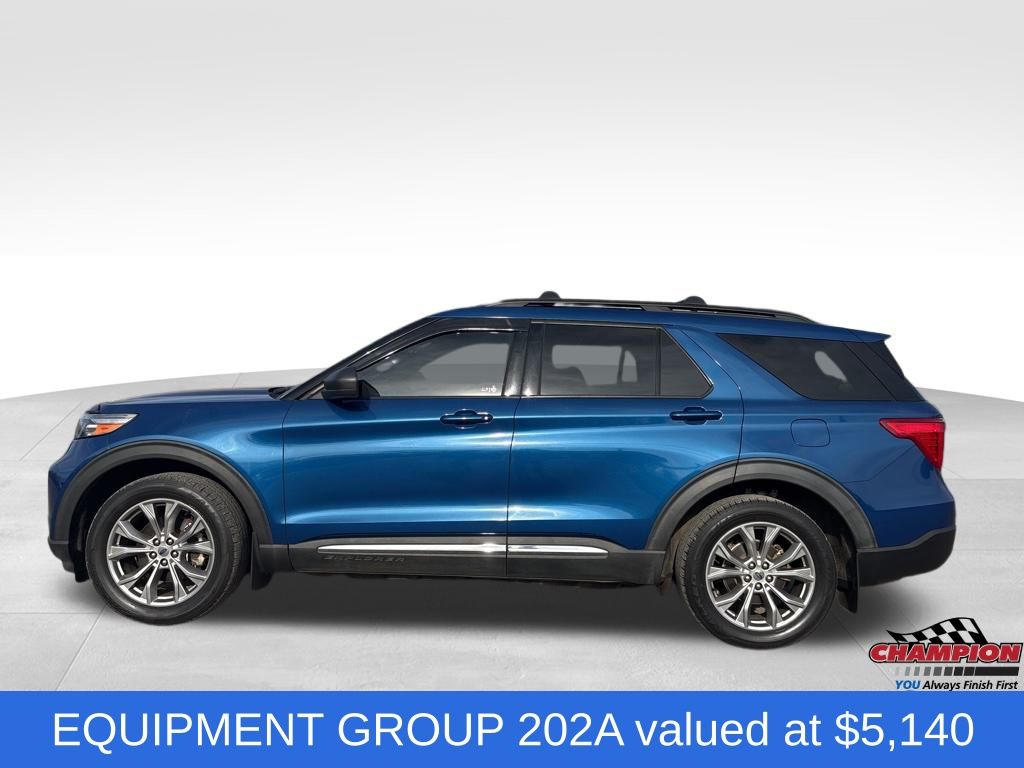2020 Ford Explorer XLT photo 2