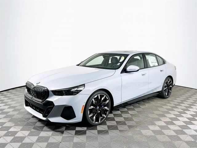 2026 BMW 5 Series 540i xDrive