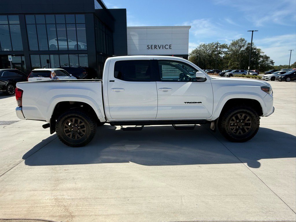 2023 Toyota Tacoma SR5 photo 4