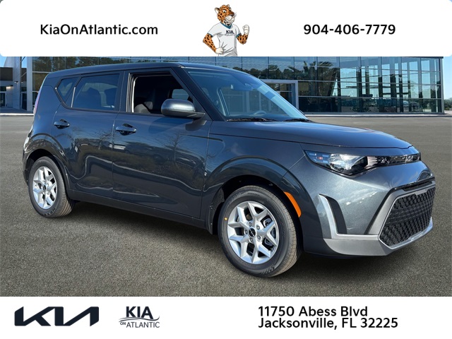 2025 Kia Soul LX's photo