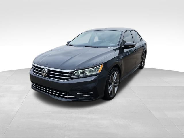 2018 Volkswagen Passat R-Line's photo