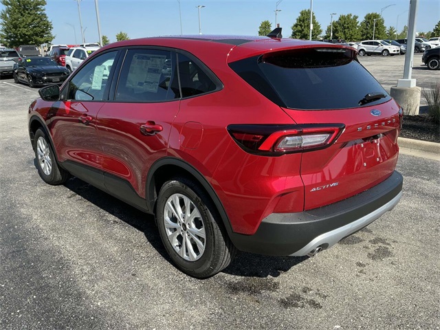 2025 Ford Escape Active photo 3