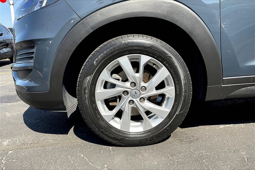2021 Hyundai Tucson Value photo 6