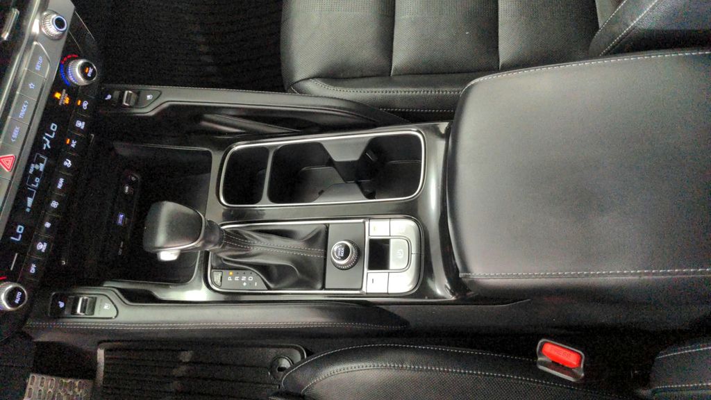 2024 Kia Telluride SX photo 17
