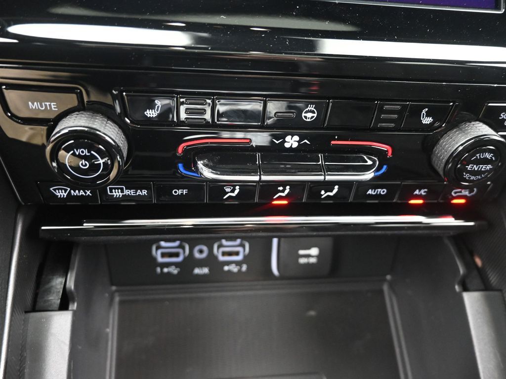 2025 Jeep Grand Cherokee Altitude X photo 17
