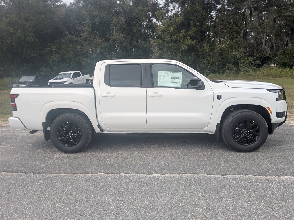 2026 Nissan Frontier SV photo 2