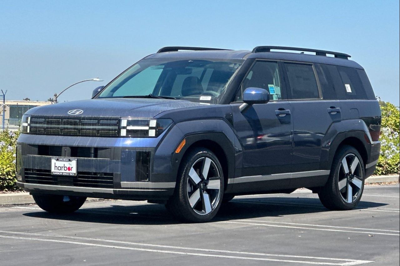 2025 Hyundai Santa Fe Limited photo 8
