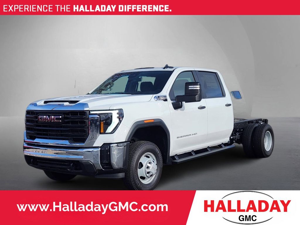 2025 GMC Sierra 3500 Chassis Cab Pro's photo