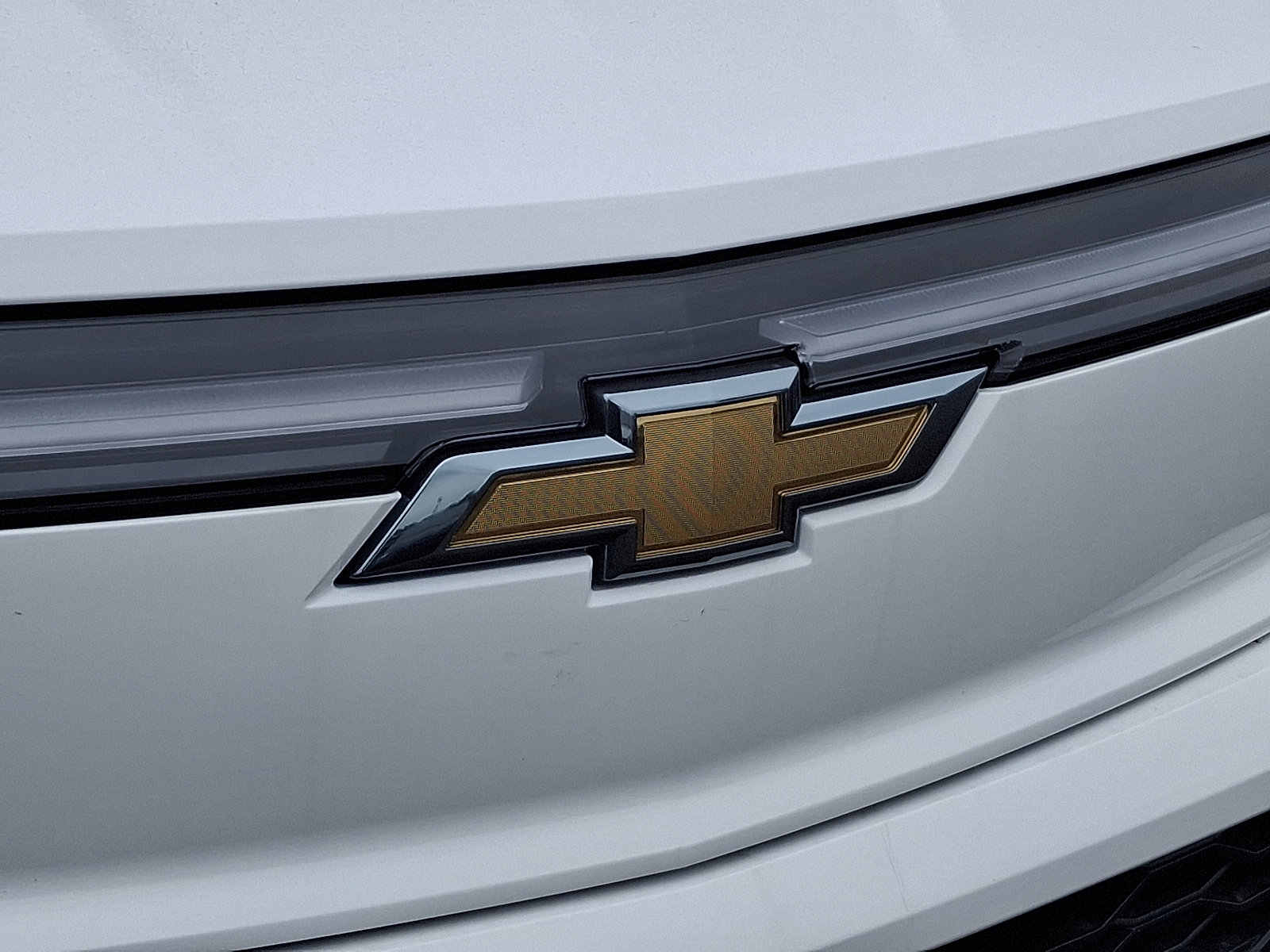 2026 Chevrolet Silverado EV LT photo 4