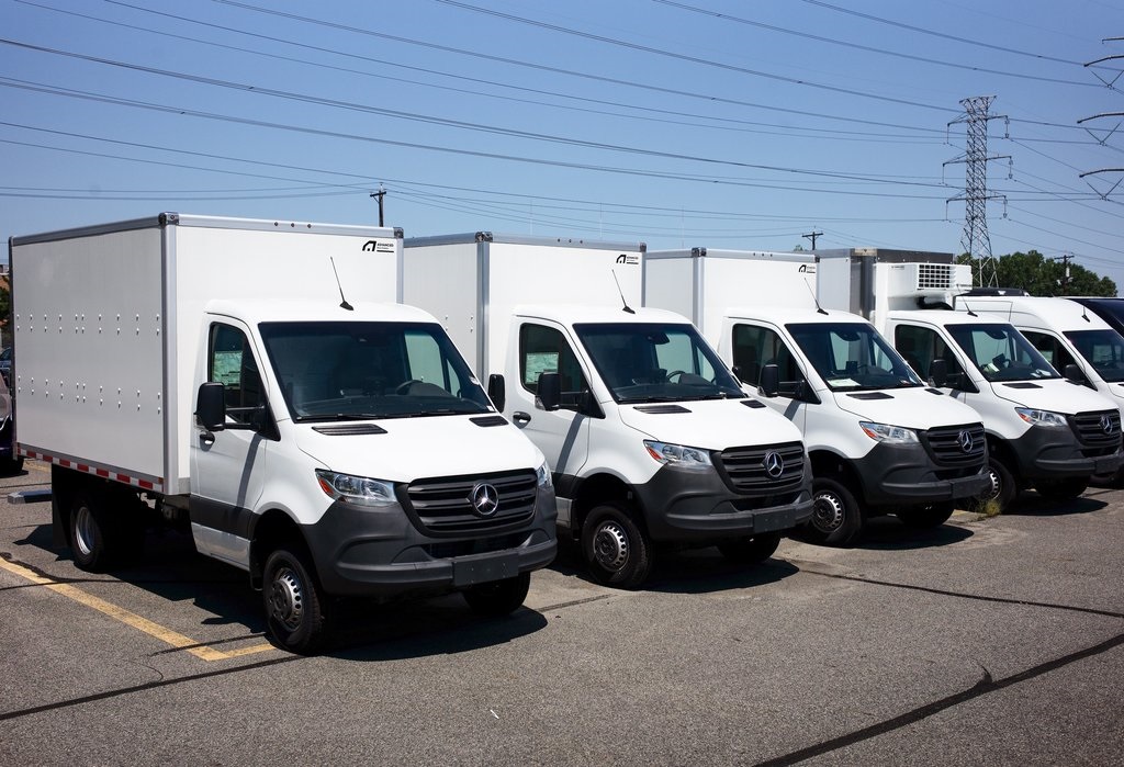 2023 Mercedes-Benz Sprinter Cab Chassis Base