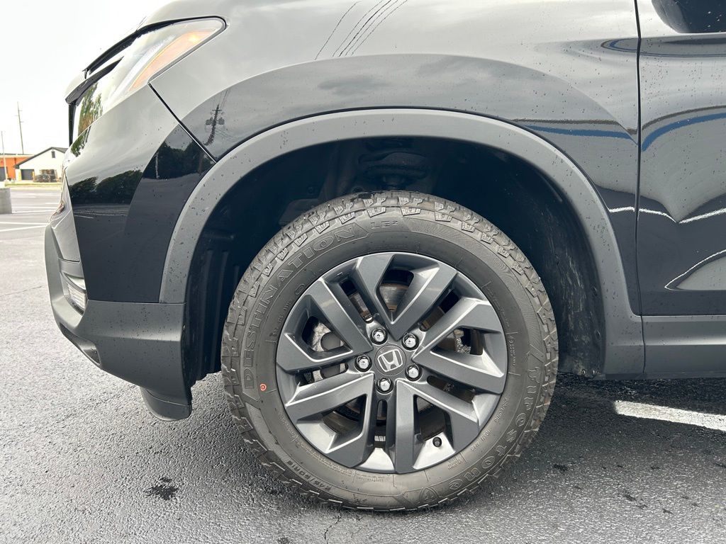 2023 Honda Ridgeline Sport photo 8