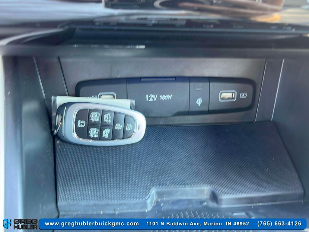 2022 Hyundai Tucson Limited photo 17